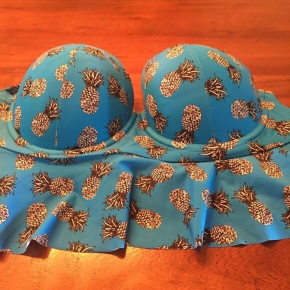 Other - Torrid swimsuit top